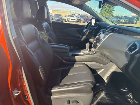 Used 2022 Nissan Murano SL w/ SL Moonroof Package image 10