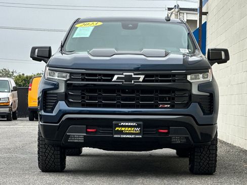 Used 2023 Chevrolet Silverado 1500 LT Trail Boss w/ LT Trail Boss Premium Package AWD/4WD image 9