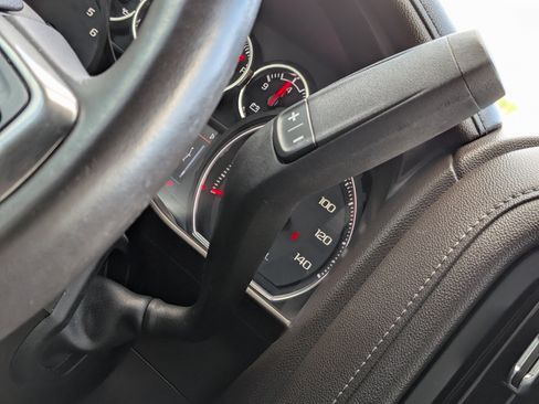 Certified 2021 Chevrolet Silverado 1500 LTZ AWD/4WD image 21