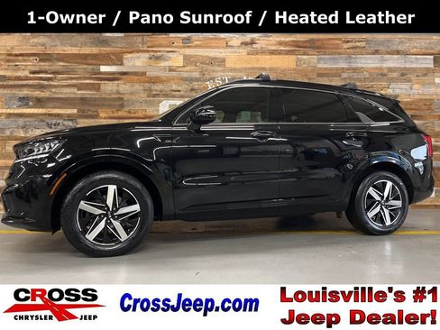 Used 2021 Kia Sorento S w/ Panoramic Sunroof Package image 1