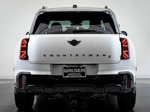 Certified 2026 MINI Cooper Countryman S image 9