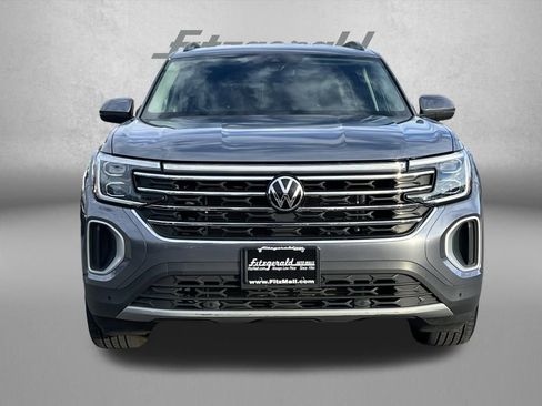 Used 2025 Volkswagen Atlas SE image 5