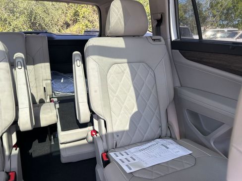 New 2026 Volkswagen Atlas SEL Premium R-Line image 13