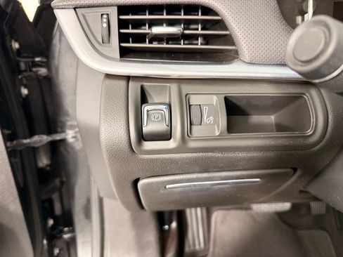 Used 2019 Cadillac XTS Luxury FWD image 23