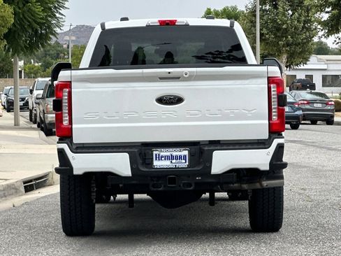 New 2026 Ford F250 Lariat w/ Black Appearance Package AWD/4WD image 5