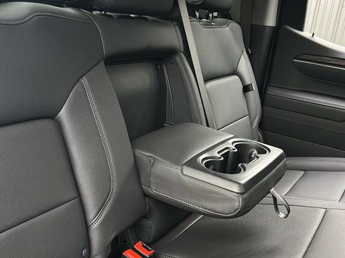 Used 2025 GMC Sierra 1500 SLT w/ SLT Premium Plus Package image 41