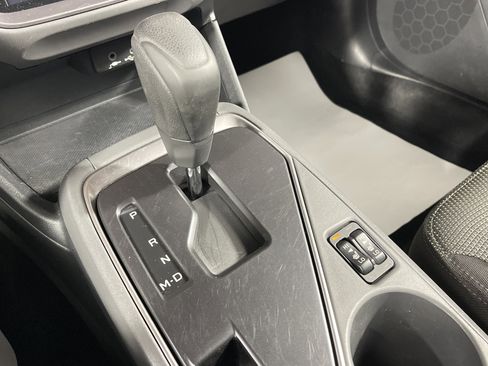 Used 2024 Subaru Crosstrek 2.0i Premium image 25