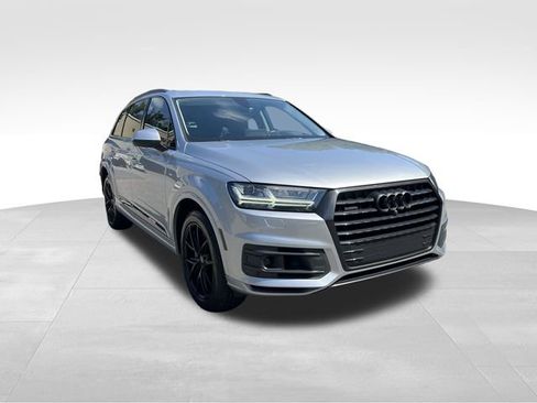 Used 2018 Audi Q7 3.0T Prestige w/ Prestige Package image 7