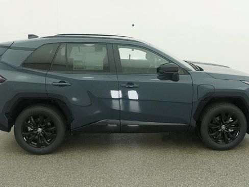 New 2026 Toyota RAV4 SE AWD/4WD image 11