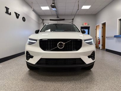 New 2026 Volvo XC40 B5 Plus w/ Protection Package Premier
