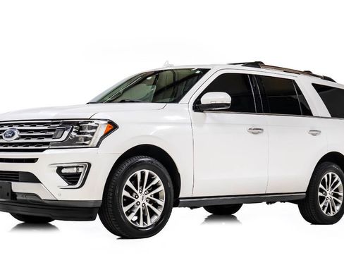 Used 2018 Ford Expedition Limited w/ Equipment Group 301A image 2