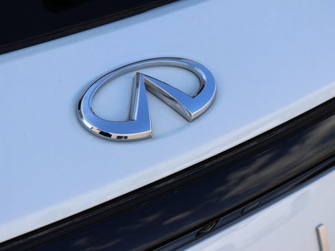Certified 2023 INFINITI QX60 Luxe w/ Cargo Package AWD/4WD image 40