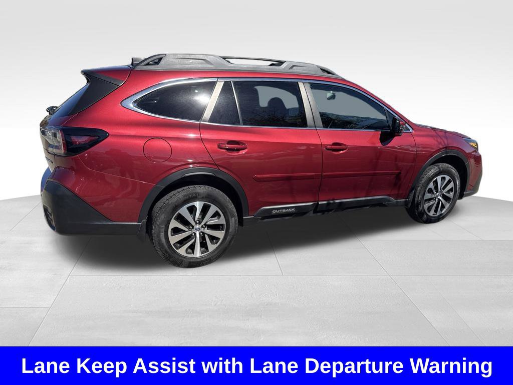 Used 2022 Subaru Outback Premium AWD/4WD image 5