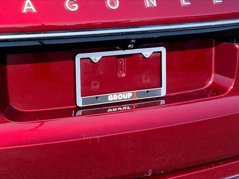 Used 2024 Jeep Wagoneer 2WD w/ Premium Group I image 31