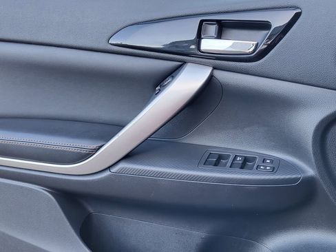 Used 2018 Mitsubishi Eclipse Cross SE image 21