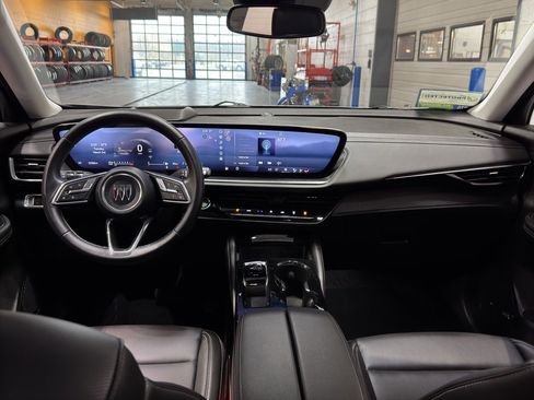 Used 2025 Buick Envision Preferred image 14