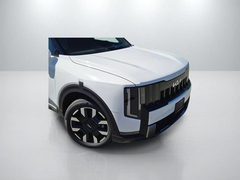 New 2027 Kia Telluride S FWD image 4