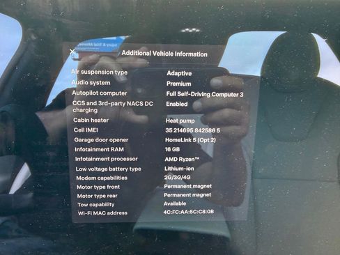 Used 2023 Tesla Model X image 13