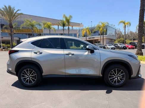 Used 2024 Lexus NX 350h AWD image 4