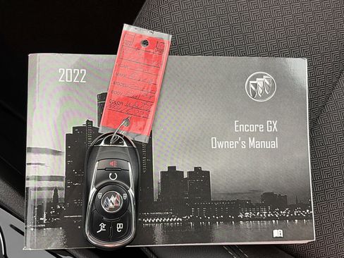 Certified 2022 Buick Encore GX Select w/ Sport Touring Package image 32