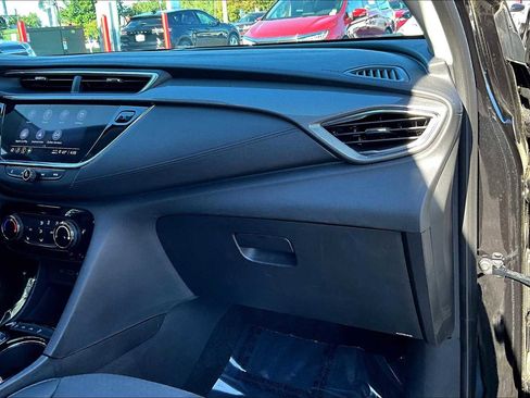 Used 2023 Buick Encore GX Preferred w/ Cold Weather Comfort Package image 17