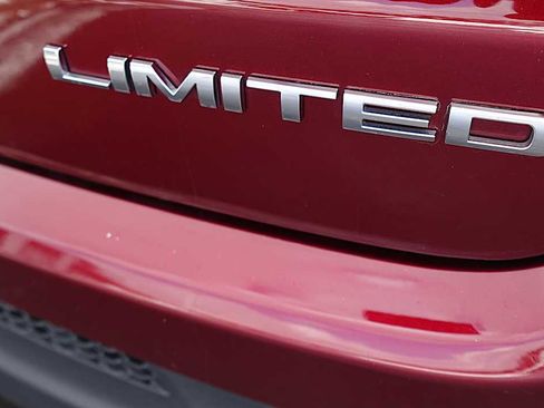 Used 2022 Jeep Compass Limited image 10