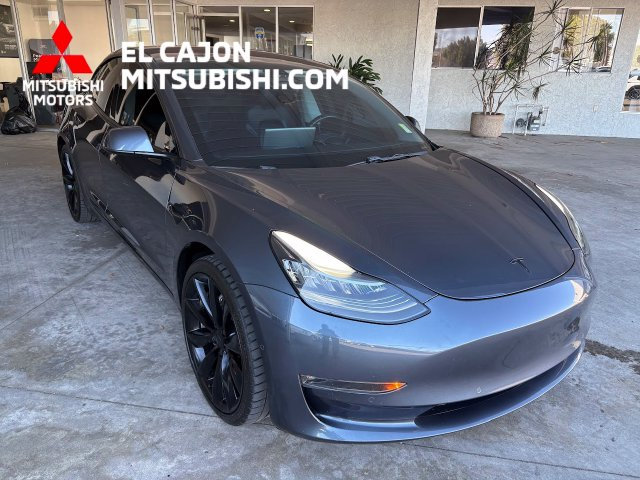 Used 2018 Tesla Model 3 Long Range RWD image 1