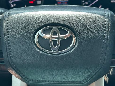 Used 2023 Toyota Tundra SR5 AWD/4WD image 36