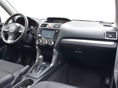 Used 2016 Subaru Forester 2.0XT Touring AWD/4WD image 13