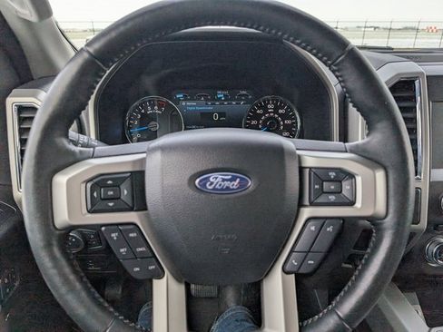 Used 2017 Ford F150 Lariat w/ Equipment Group 502A Luxury image 17