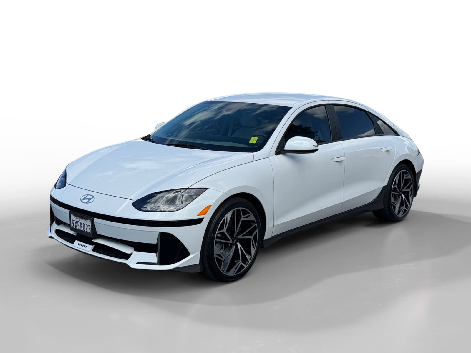 Used 2025 Hyundai Ioniq 6 SEL RWD image 1