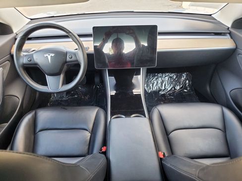 Used 2018 Tesla Model 3 Long Range RWD image 30