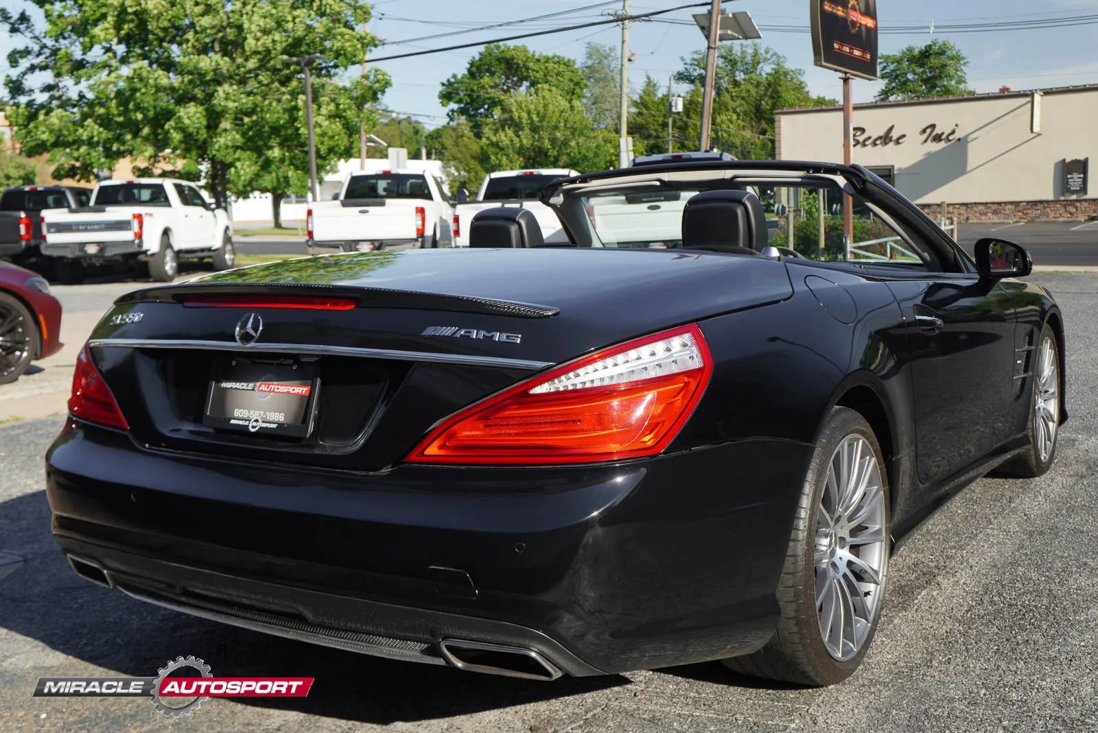 Used 2014 Mercedes-Benz SL 550 image 7