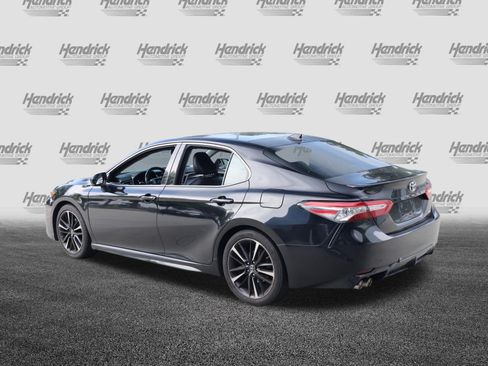 Used 2019 Toyota Camry XSE FWD image 7