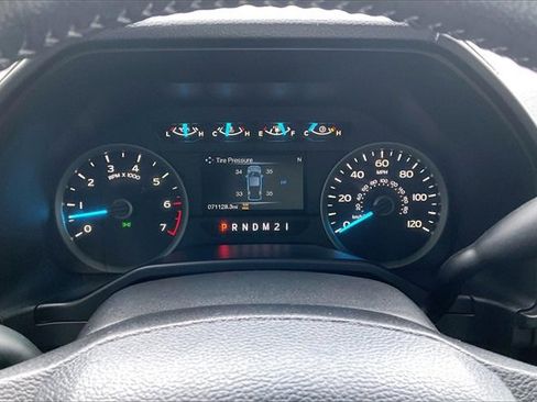 Used 2016 Ford F150 XLT w/ Equipment Group 301A Mid image 19