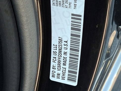 Certified 2022 RAM 1500 Big Horn image 30