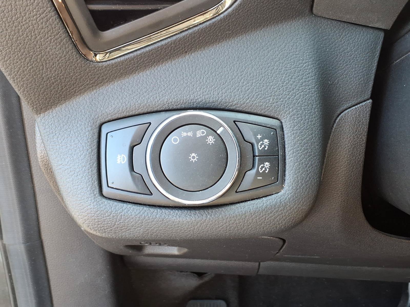 Used 2015 Ford Escape Titanium AWD/4WD image 21