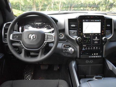 Used 2026 RAM 1500 Big Horn AWD/4WD image 13