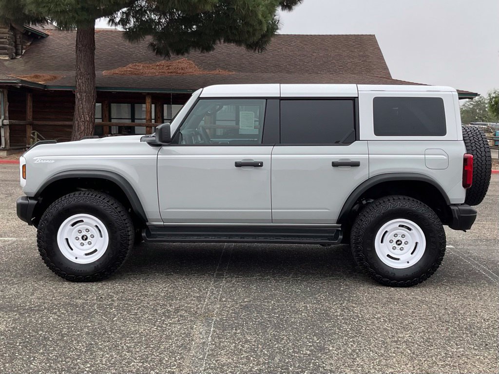 New 2026 Ford Bronco Heritage Edition AWD/4WD image 3