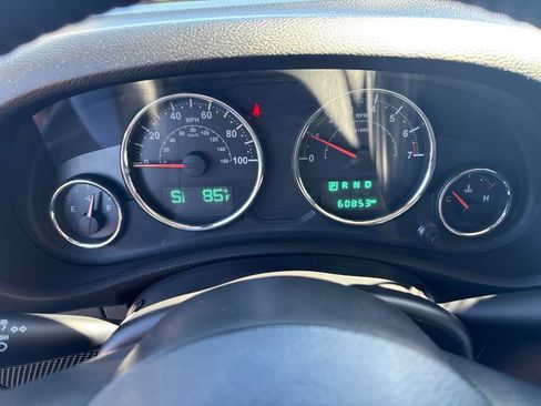 Used 2016 Jeep Wrangler Sport w/ Quick Order Package 24S AWD/4WD image 16