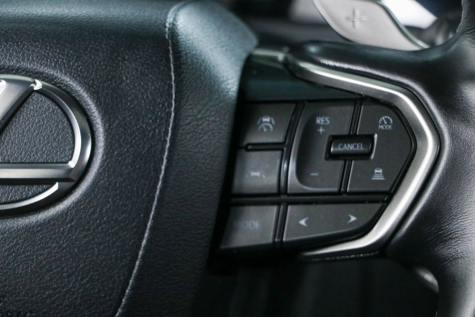 Used 2023 Lexus RX 350 Premium Plus w/ Cold Area Package FWD image 14