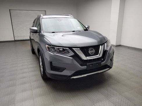 Used 2019 Nissan Rogue SV AWD/4WD image 14