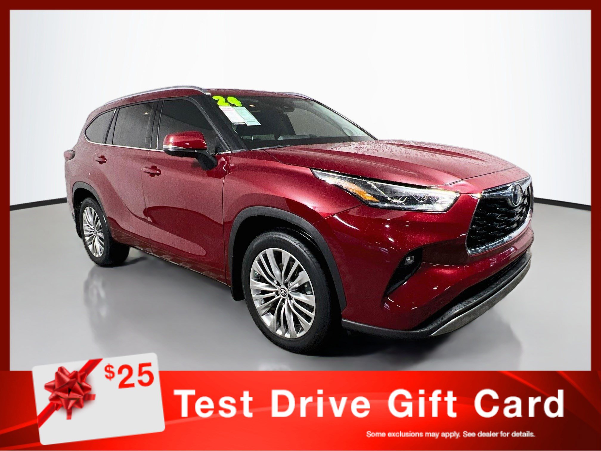 Used 2024 Toyota Highlander Platinum AWD/4WD image 1