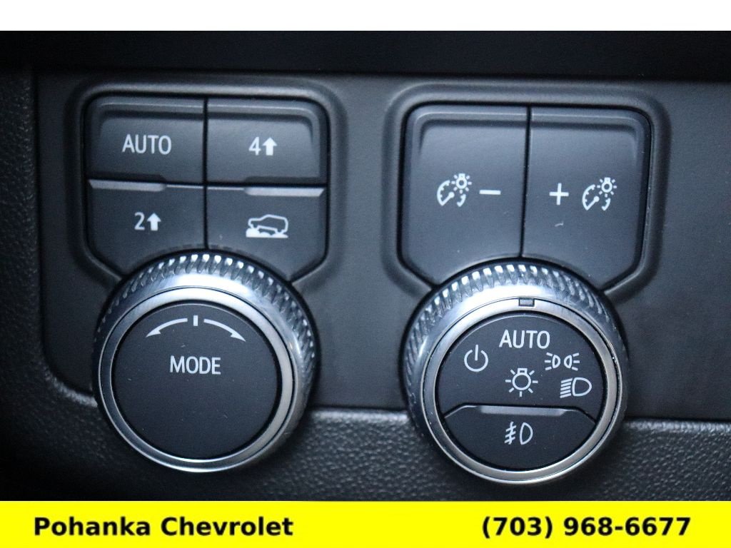 Certified 2024 GMC Yukon SLT AWD/4WD image 13