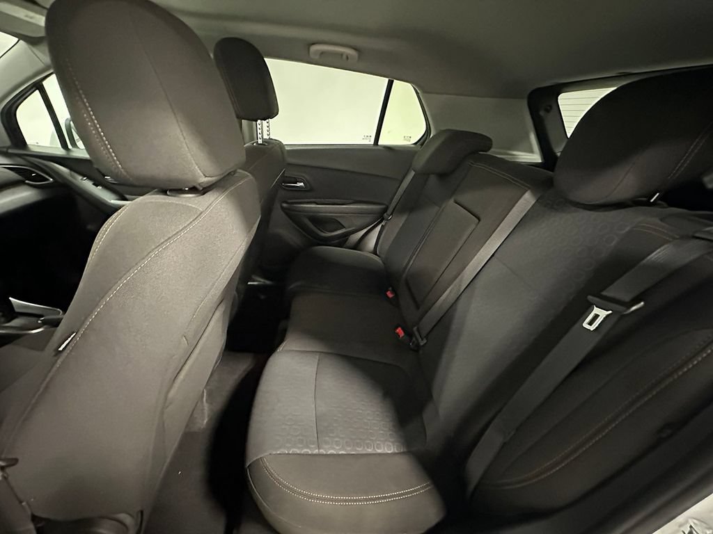 Used 2020 Chevrolet Trax LS w/ Tint and Cruise Package FWD image 16