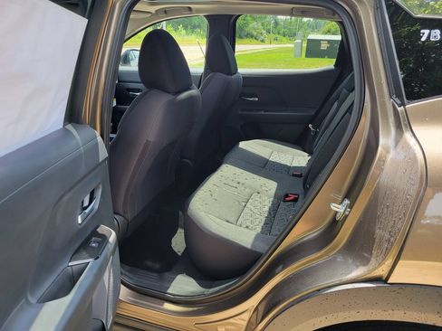 New 2026 Nissan Kicks SV w/ SV Premium Package FWD image 12