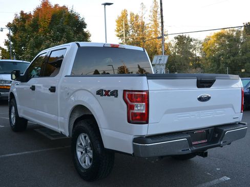 Used 2018 Ford F150 XLT w/ Trailer Tow Package image 5