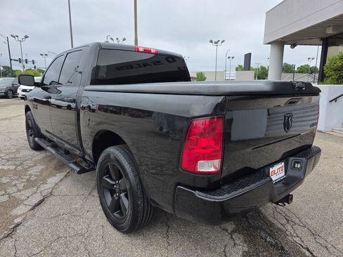 Used 2016 RAM 1500 Express w/ Black Ram 1500 Express Group AWD/4WD image 7