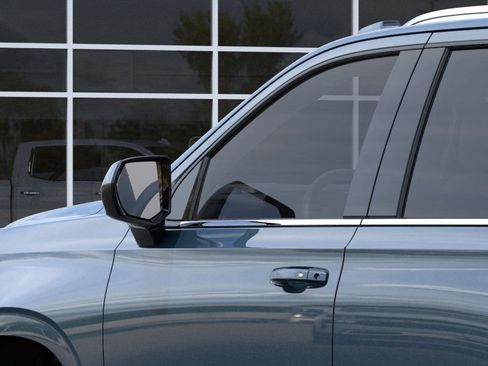 New 2026 Chevrolet Tahoe LS image 12