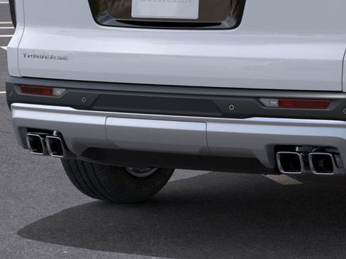 New 2026 Chevrolet Traverse LT w/ Sun and Wheel Package FWD image 45